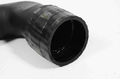 Furtun intercooler st&amp;acirc;nga VOLVO V70 II SW 2006 OEM: 30751920 foto