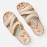 Slapi Slides Femei cu Talpă Florală și Barete Triple Bej, CMCLASS