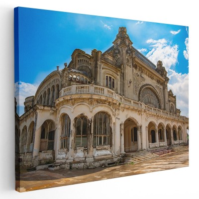 Tablou canvas cazinoul din Constanta alb, crem, albastru 1253 Tablou canvas pe panza CU RAMA 60x90 cm foto
