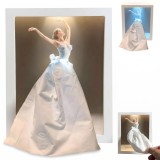 Cutie decorativa șervețele cu lumină LED, model balerină, carton rigid, verticală