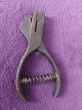 Compostor vechi de bilete de tren,perforator controlor CFR,capsator bilete CFR C