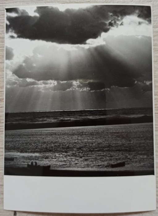 Mare in amurg// fotografie de presa