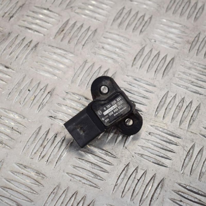 VW PASSAT Variant B6 3C5 2006 OEM: 026123003106B906051 SKU: 2770791