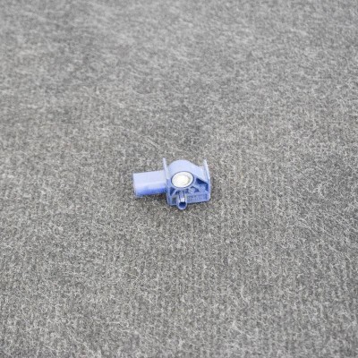 Senzor de impact dreapta față MERCEDES-BENZ C T-Model S204 2010 OEM: A21282049265WK43872 3928440 foto