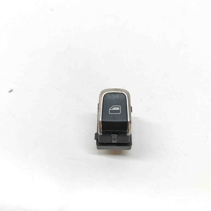 Buton geam ușă dreapta față AUDI Q5 8R 2017 OEM: 8K0959855B 32029789