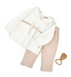 Cumpara ieftin Set bluză cu volănaș și pantalonași, Bow, BabyCosy, 100%bumbac organic (Marime: 3-6 Luni)