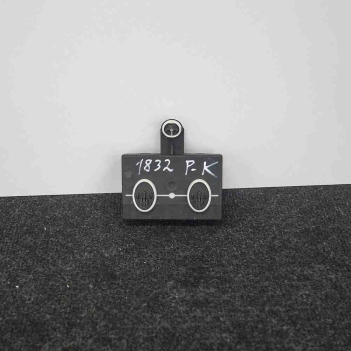 Modul de control ușă st&acirc;nga față VW GOLF VII Variant BA5, BV5 2016 OEM: 5Q4959393C 2335504