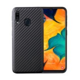 Husa pentru Samsung Galaxy A30, GloMax Perfect Fit cu insertii de carbon negru