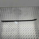 Chedar Geam Ușă Dreapta Față BMW X1 F48 2017 OEM 7410462, 51337410462 Original