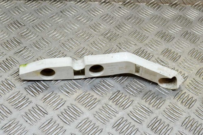 Suport aripa dreapta față FORD FOCUS II Cabrio 2007 OEM: 4M51-17D958-AF 13934868