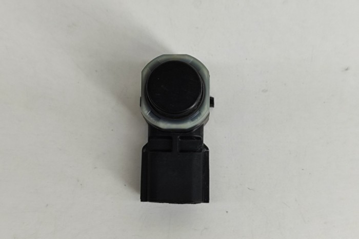 Senzor de parcare spate NISSAN JUKE F16 2023 OEM: 284429097R 25587933