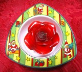 SFESNIC / SUPORT LUMANARE DIN PORTELAN DECOR DE IARNA CU MOS CRACIUN 11 CM
