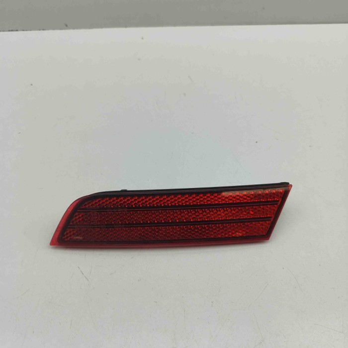 Reflector bara de protecție st&acirc;nga spate VW TOUAREG 7P5 2017 OEM: 7P6945105A 32028661