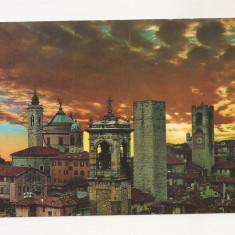 FA51-Carte Postala- ITALIA - Bergamo, Gruppo Monumentale, necirculata 1968