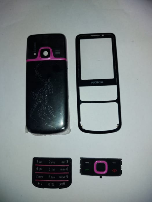 Carcasa Nokia 6700 classic originala roz