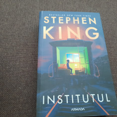 Institutul de Stephen King RF7/1