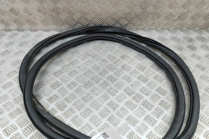Garnitura ușă dreapta față VW ID.4 E21 2022 OEM: 11A867912B | 24834900