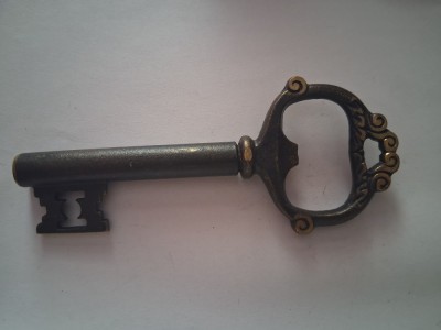 Tirbuson cheie vintage - modelul nr.22 foto