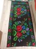 Covor tradițional vintage lucrat manual, model floral