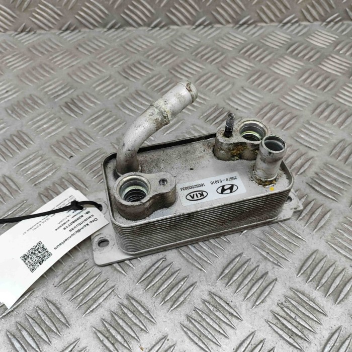 Răcitor de ulei KIA SOUL II PS 2015 OEM: 25670-E4010