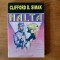 HALTA - CLIFFORD D.SIMAK - SF.