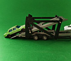 Platformă supraetajată transport auto Dikie Toys Germany Made in China sistem de tractare, capacitate 3 mașinuțe scara 1/64 tip Hot Wheels, mobilă Q