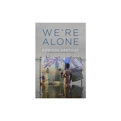 We&amp;#039;re Alone: Essays foto