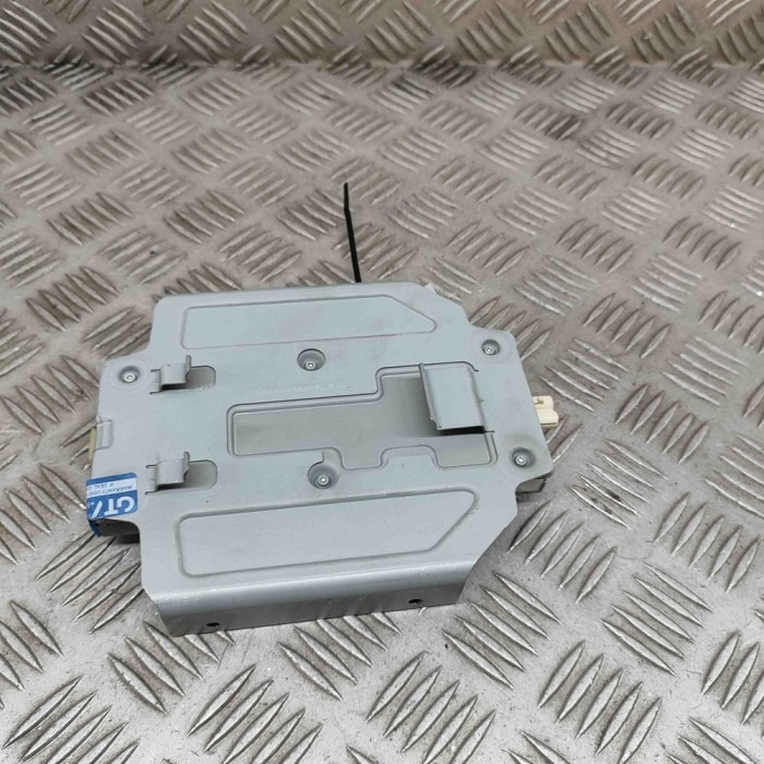 Unitate de control tuner DAB TESLA MODEL X 2018 OEM: 1143714-00-B