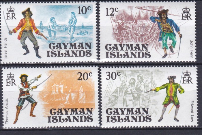 DB1 Pirati Corabii Comori 1975 Cayman Ins. 4 v. MNH