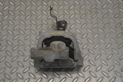 Suport motor dreapta VW BEETLE Cabrio 5C7, 5C8 2013 OEM: 1K0199262CF 22400274 foto