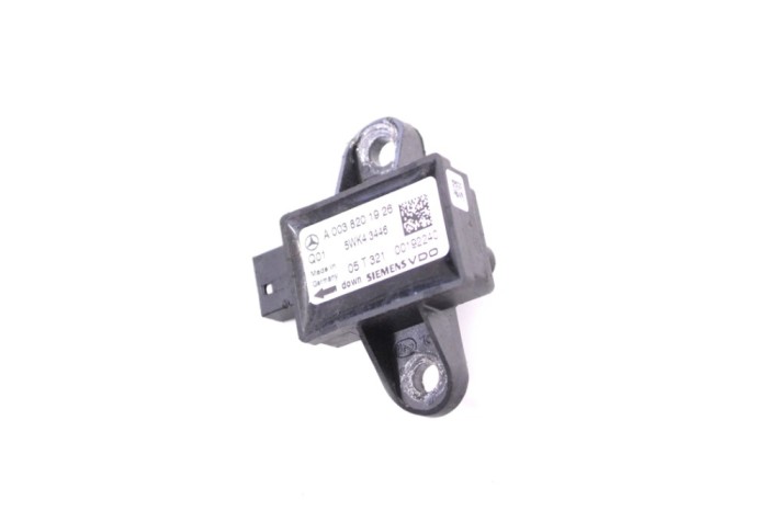 Senzor de impact lateral dreapta MERCEDES-BENZ S W221 2006 OEM: A0038201926 12063477