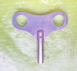 F799-Cheie ceas perete 6/5,5 cm, interior 4,5 mm.