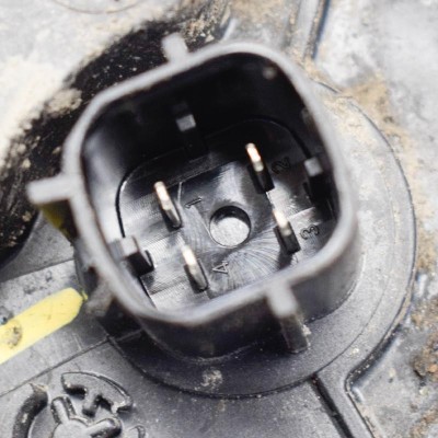 Pompa de apa auxiliara TESLA MODEL X 2016 OEM: 1054529-00-F 4110978 foto