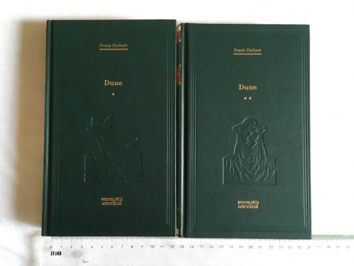 Frank Herbert - Dune ( 2 vol. )