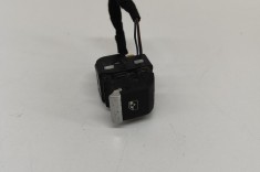 Buton geam ușă dreapta spate AUDI Q8 4MN 2021 OEM: 4M0959855
