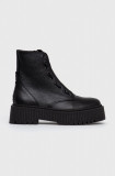 Cumpara ieftin Steve Madden Bocanci de piele femei, culoarea negru, cu platformă