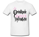 Cumpara ieftin Tricou &quot; Printesele sunt nascute in septembrie &quot;