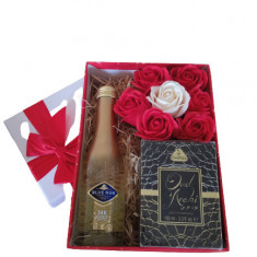 Set cadou Oud Roses