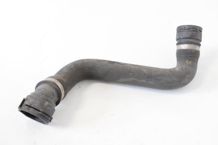 Furtun radiator răcire dreapta BMW 3 Touring E91 2007 OEM: 7797258 3517471
