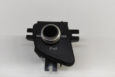 Buton player muzical AUDI Q7 4M 2015 OEM: 4M2919616B | 28482943 foto