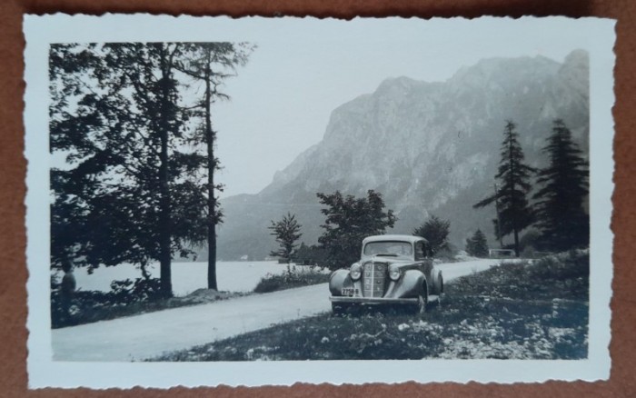 Fotografie, cu automobilul, la plimbare prin Salzkammergut, 1936