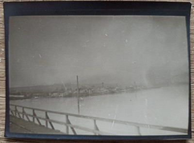 Vedere spre Dnipropetrovsk de pe un pod// foto WWII foto