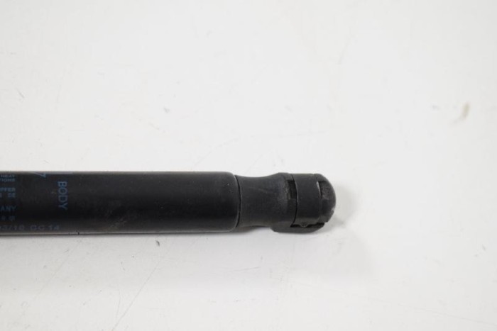 Amortizor capota dreapta față LAND ROVER FREELANDER 2 L359 2010 OEM: 6H52-16C826-BD 3178338