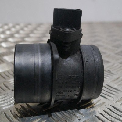 Debitmetru de aer VW PASSAT B6 3C2 2006 OEM: 0281002461074906461B | 2131397 foto