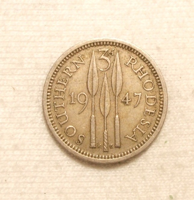 RHODESIA 3 PENCE 1947