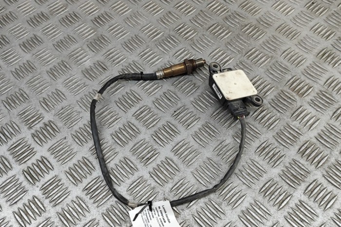 Sonda lambda VW CADDY V SBB, SBJ 2023 OEM: 05L906261H,0281008283,0281008284 30813438