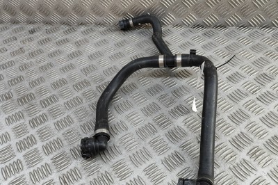 Furtun de lichid de răcire MERCEDES-BENZ E W213 2018 OEM: A2135015582 30739571 foto
