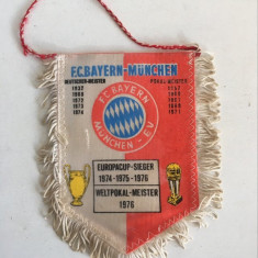 * Fanion fotbal FC Bayern-Munchen Europacup Weltpokal-Meister 1976