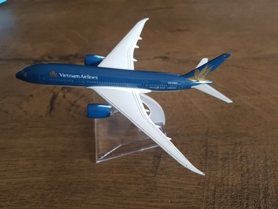 Macheta metalica de avion Vietnam Airlines| Decoratie| Perfect pt cadou foto