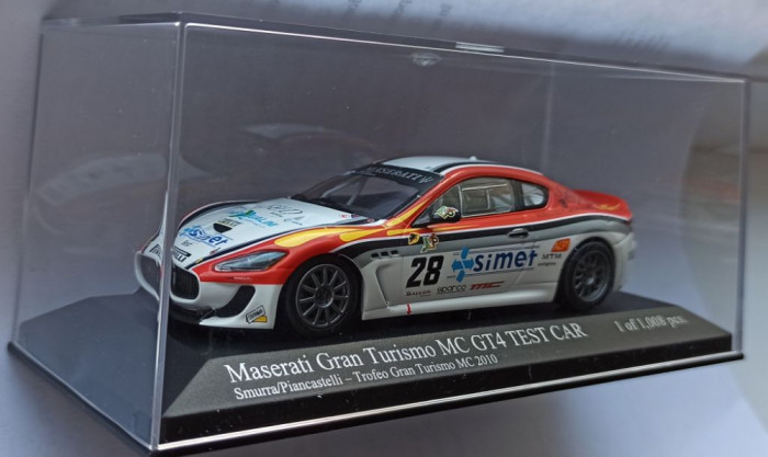 Macheta Maserati GranTurismo MC GT4 2010 #28 - Minichamps 1/43